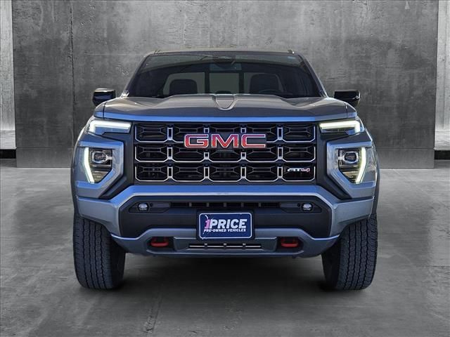 2023 GMC Canyon 4WD AT4