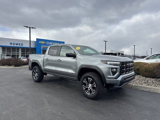 2023 GMC Canyon 4WD AT4