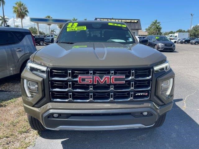 2023 GMC Canyon 4WD AT4