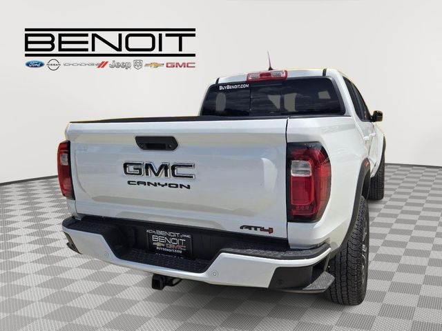 2023 GMC Canyon 4WD AT4