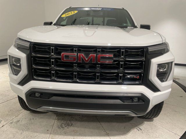 2023 GMC Canyon 4WD AT4