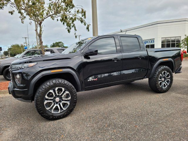 2023 GMC Canyon 4WD AT4