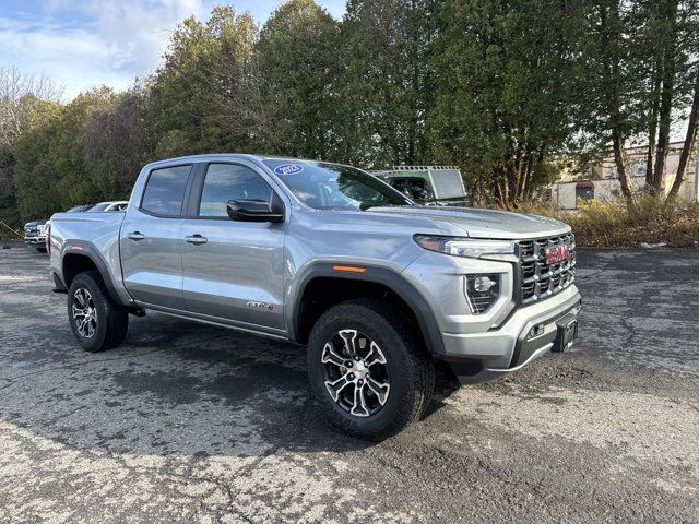 2023 GMC Canyon 4WD AT4