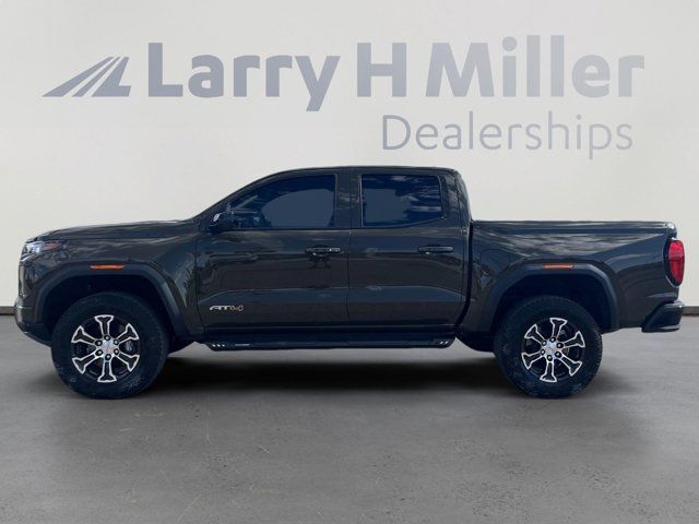 2023 GMC Canyon 4WD AT4