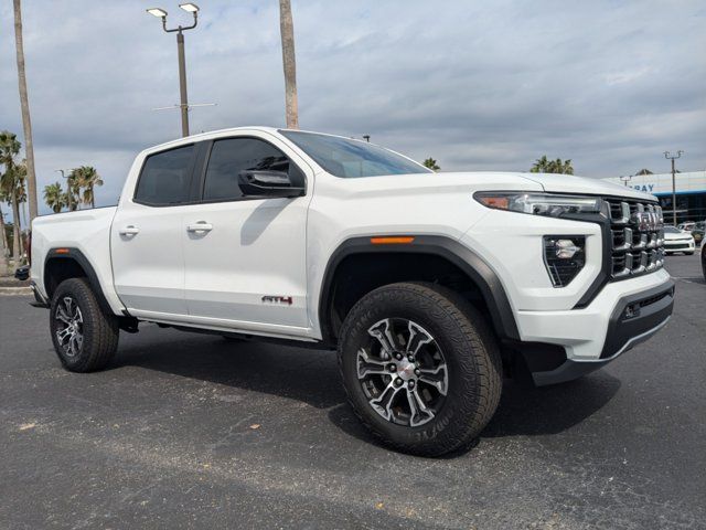 2023 GMC Canyon 4WD AT4