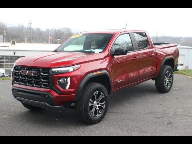 2023 GMC Canyon 4WD AT4