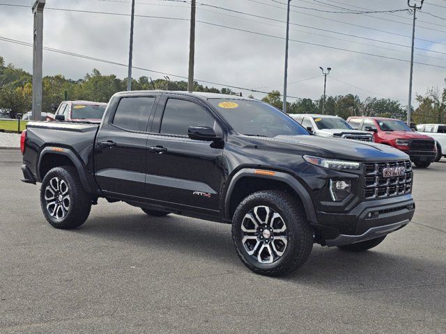 2023 GMC Canyon 4WD AT4