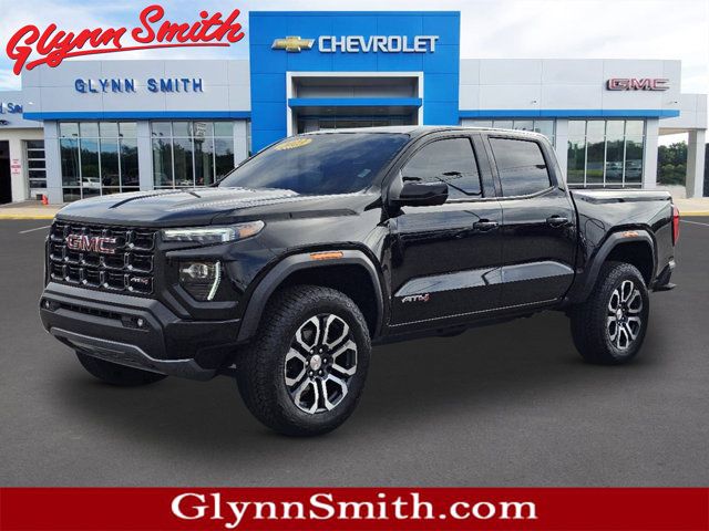 2023 GMC Canyon 4WD AT4