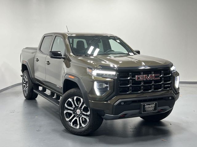 2023 GMC Canyon 4WD AT4