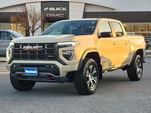 2023 GMC Canyon 4WD AT4