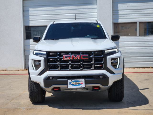 2023 GMC Canyon 4WD AT4