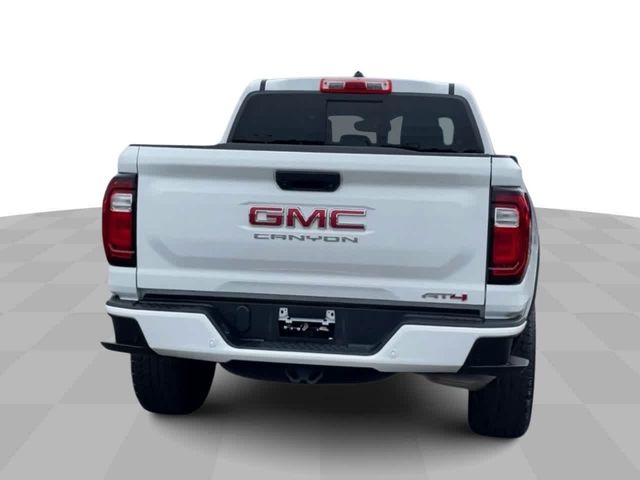 2023 GMC Canyon 4WD AT4