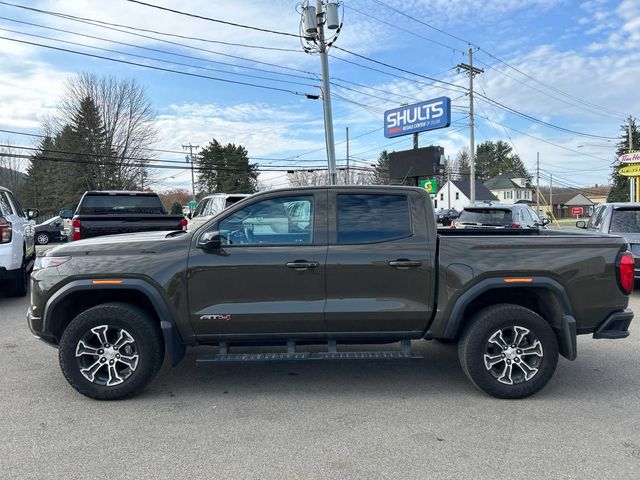 2023 GMC Canyon 4WD AT4