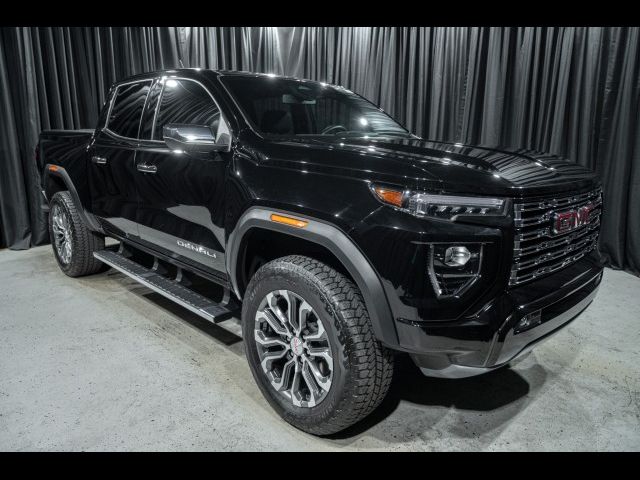 2023 GMC Canyon Denali