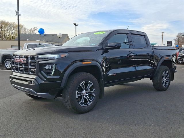 2023 GMC Canyon 4WD AT4