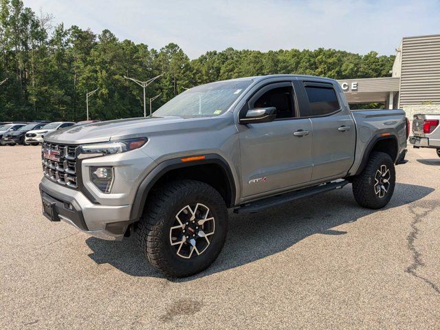 2023 GMC Canyon 4WD AT4