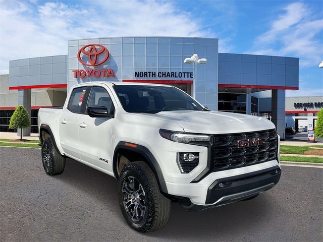 2023 GMC Canyon 4WD AT4