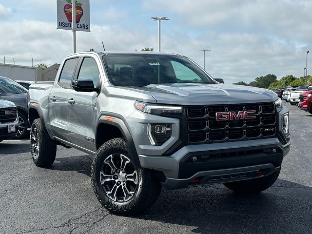 2023 GMC Canyon 4WD AT4