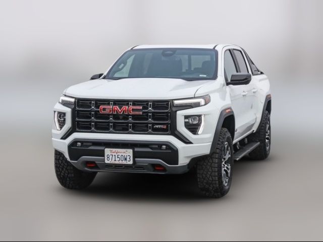 2023 GMC Canyon 4WD AT4