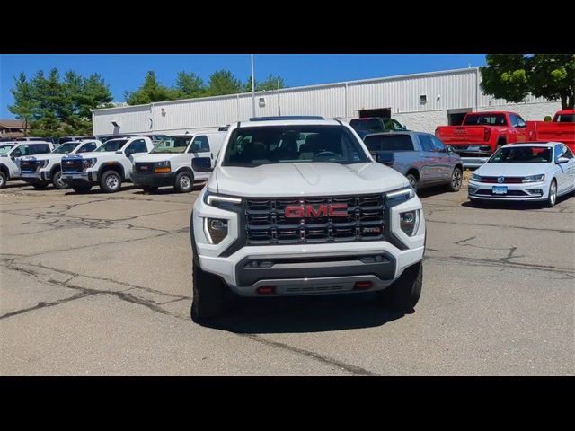 2023 GMC Canyon 4WD AT4