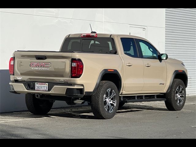 2023 GMC Canyon 4WD AT4