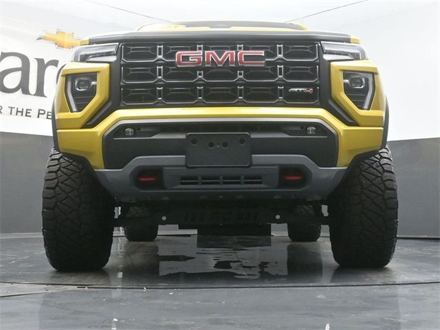 2023 GMC Canyon 4WD AT4