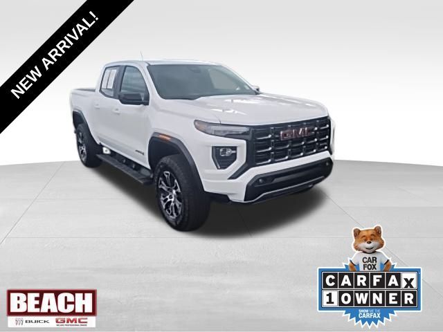 2023 GMC Canyon 4WD AT4