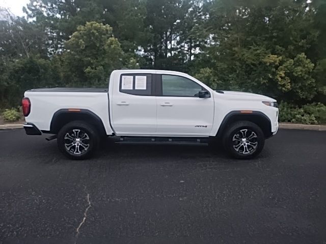 2023 GMC Canyon 4WD AT4