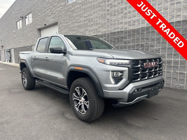 2023 GMC Canyon 4WD AT4