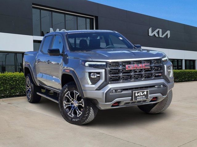 2023 GMC Canyon 4WD AT4