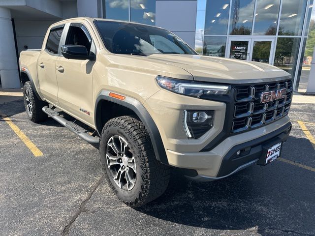 2023 GMC Canyon 4WD AT4