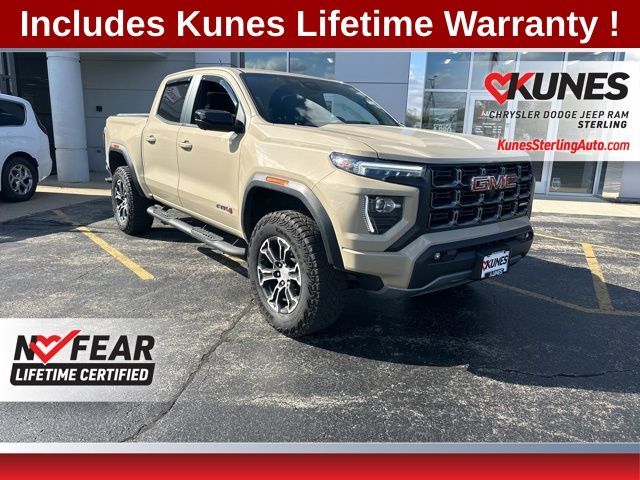 2023 GMC Canyon 4WD AT4