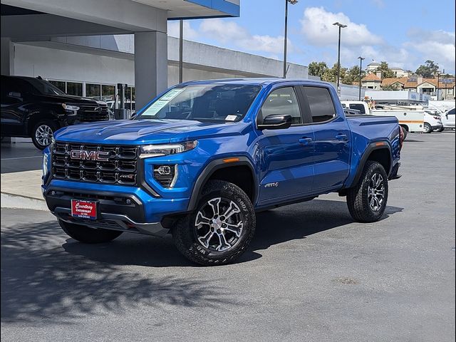 2023 GMC Canyon 4WD AT4