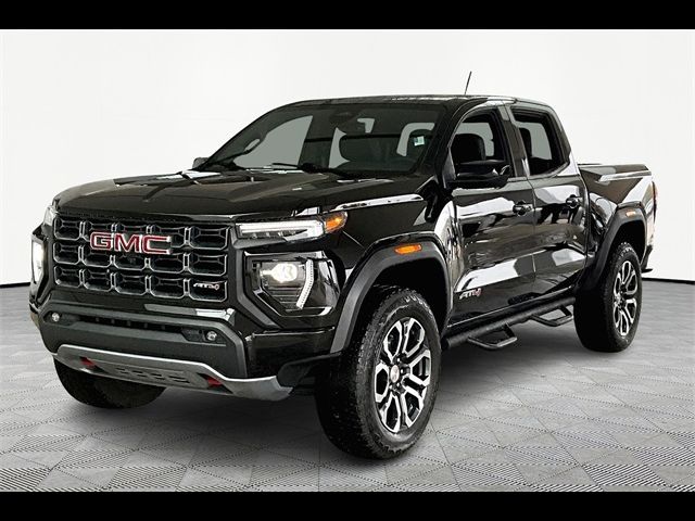 2023 GMC Canyon 4WD AT4