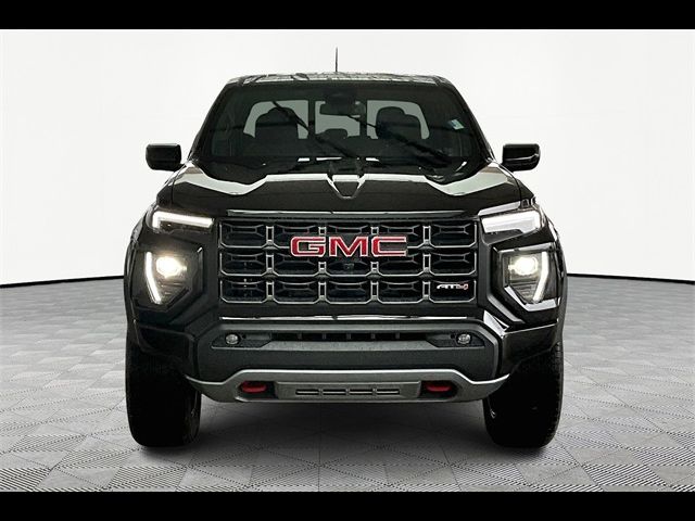 2023 GMC Canyon 4WD AT4