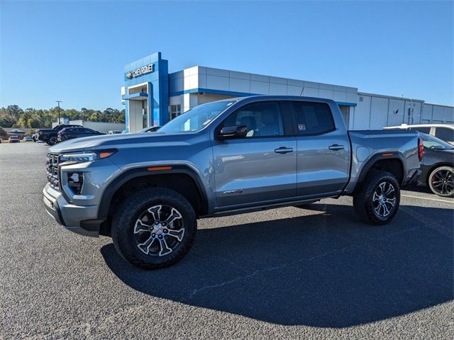 2023 GMC Canyon 4WD AT4