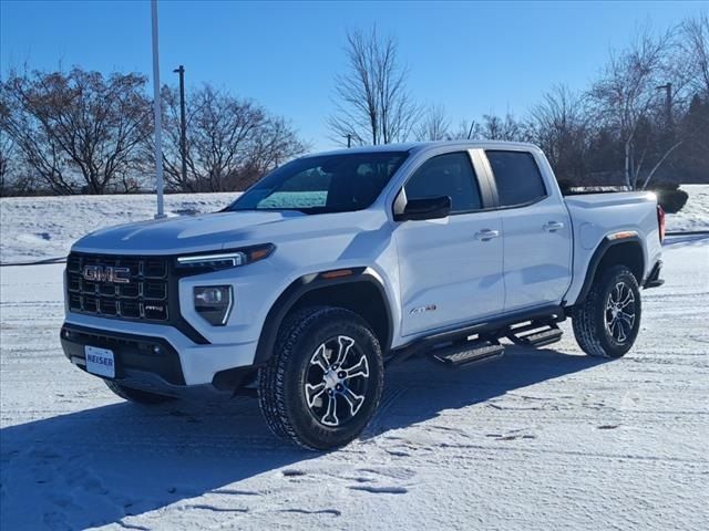 2023 GMC Canyon 4WD AT4