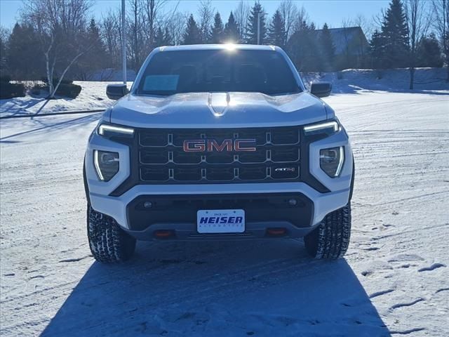 2023 GMC Canyon 4WD AT4