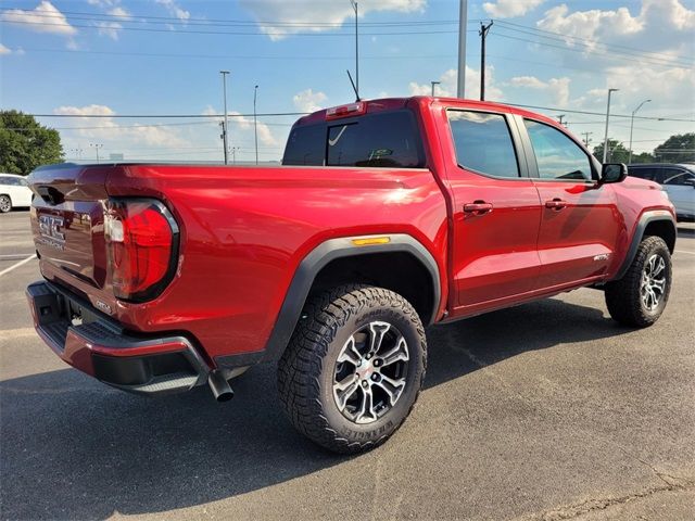 2023 GMC Canyon 4WD AT4