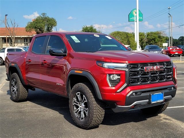 2023 GMC Canyon 4WD AT4