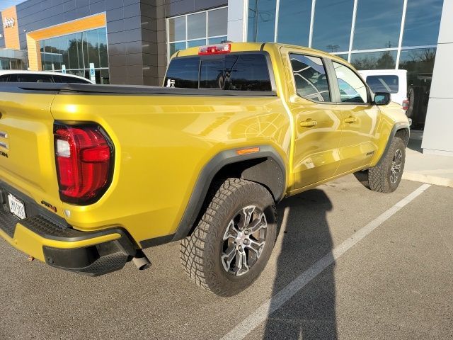 2023 GMC Canyon 4WD AT4