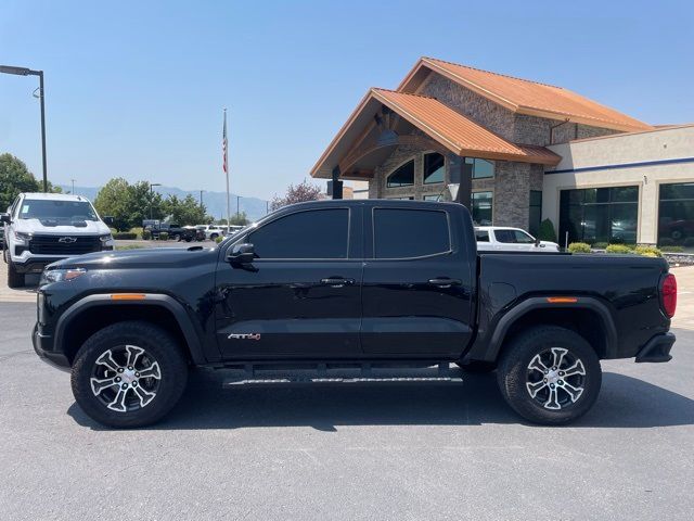 2023 GMC Canyon 4WD AT4