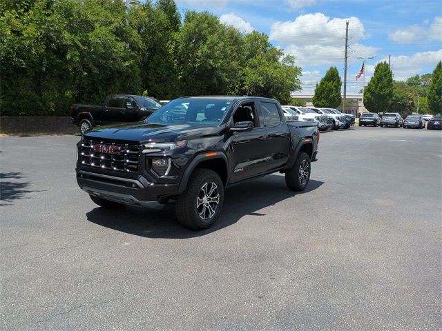 2023 GMC Canyon 4WD AT4