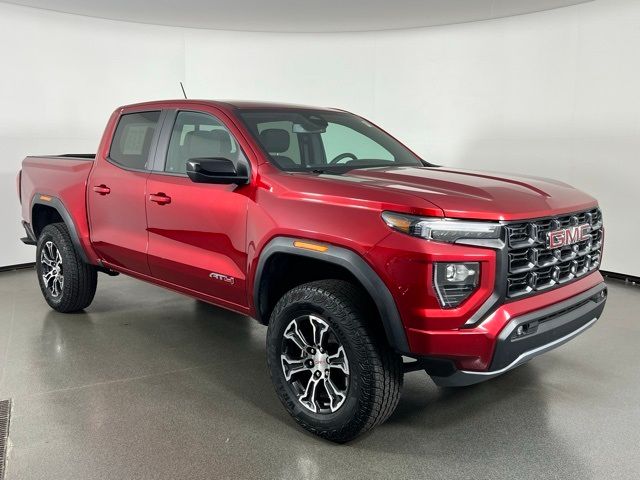 2023 GMC Canyon 4WD AT4