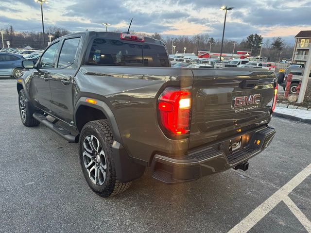 2023 GMC Canyon 4WD AT4