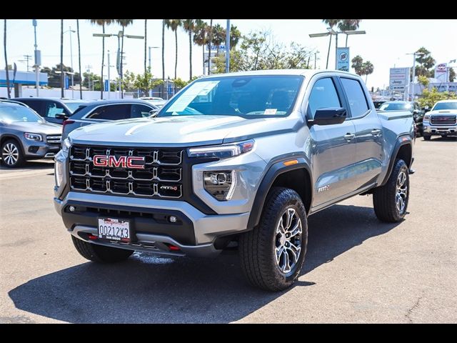 2023 GMC Canyon 4WD AT4