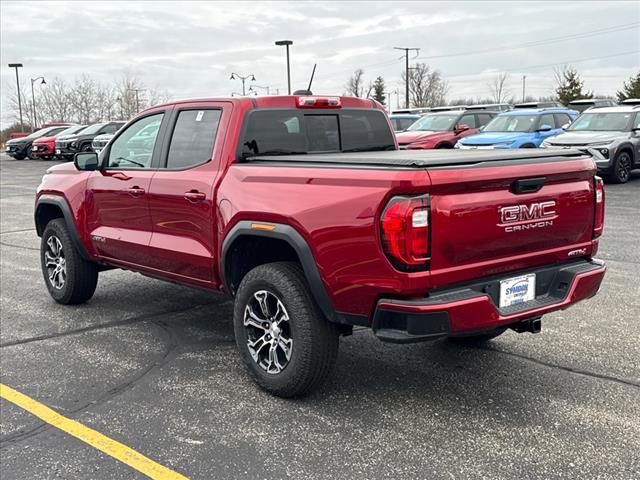 2023 GMC Canyon 4WD AT4