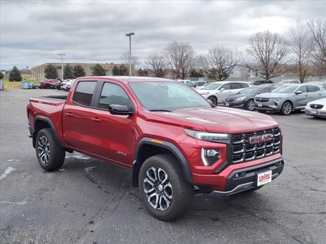 2023 GMC Canyon 4WD AT4