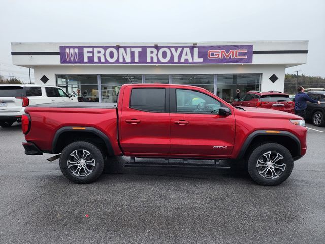 2023 GMC Canyon 4WD AT4