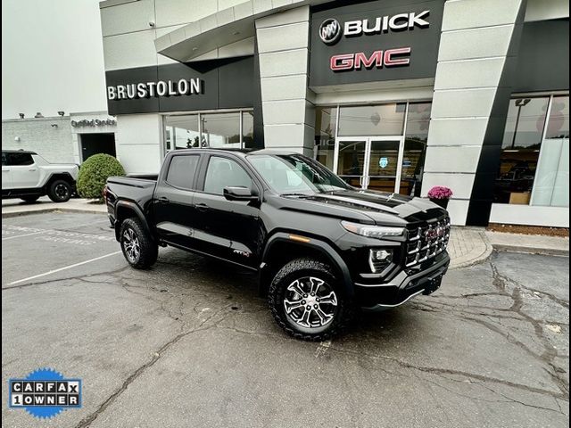 2023 GMC Canyon 4WD AT4